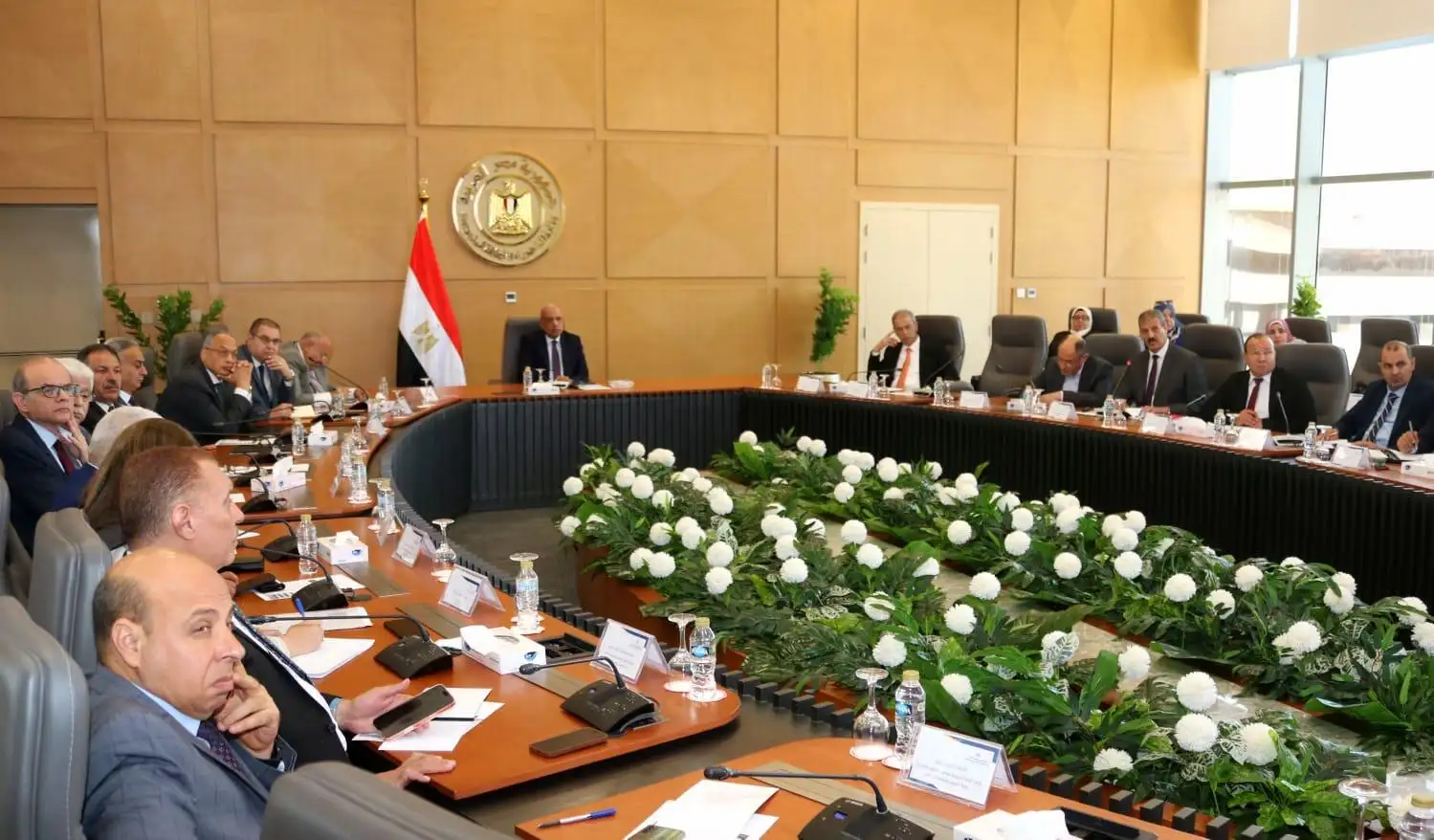بحضور جميع الجهات المعنية ... ''وزير الكهرباء'' يتابع مجريات تنفيذ خطة العمل لرفع كفاءة استخدام الطاقة الكهربائية والالتزام بالمواصفات القياسية ومعايير كفاءة الطاقة الخاصة بالمعدات والأجهزة الكهربائية فى السوق المحلية