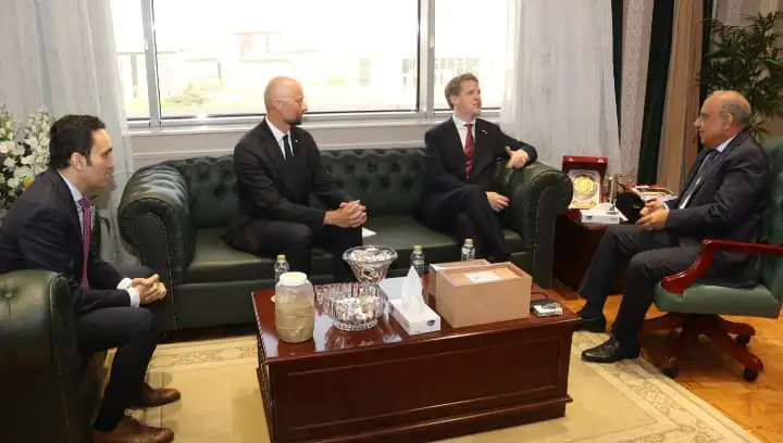 ''وزير الكهرباء'' يبحث مع وزير التنمية الدولية بمملكة النرويج ومسئولي ''سكاتك النرويجية'' سبل دعم وتعزيز التعاون والشراكة فى مجالات الطاقة المتجددة والتوسع فى أنظمة تخزين الطاقة