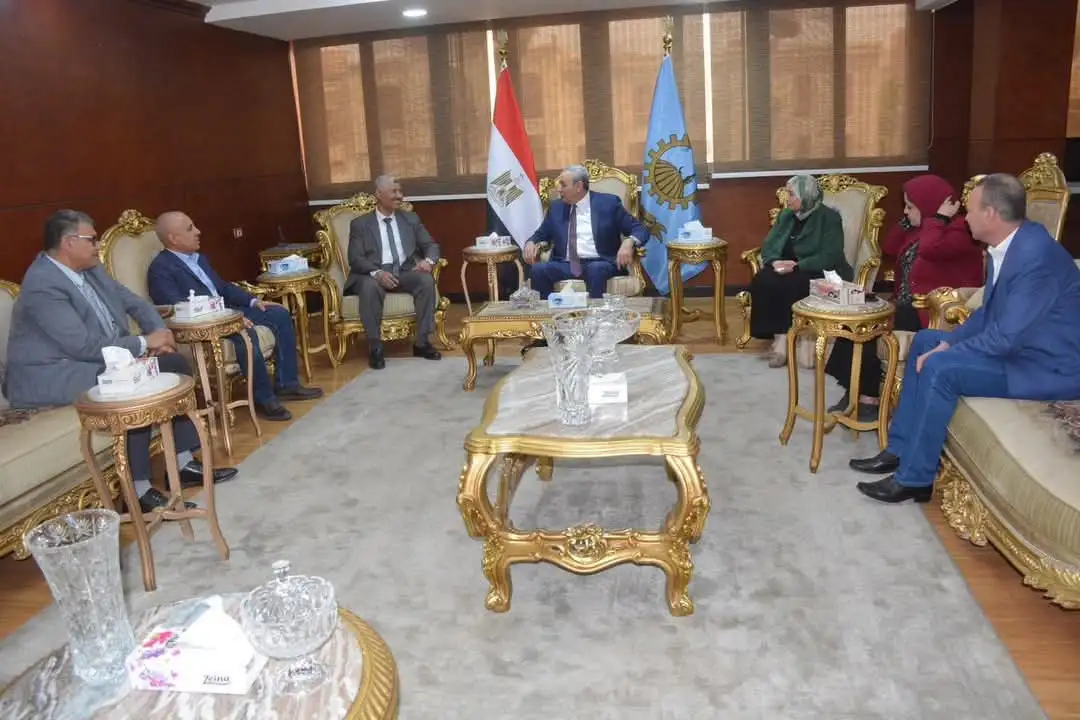 'محافظ الغربية' يستقبل 'الغمري' ويهنئه بثقة القيادة و توليه رئاسة كهرباء جنوب الدلتا ويُشيد بجهود 'البيلي' في خدمة قطاع الكهرباء