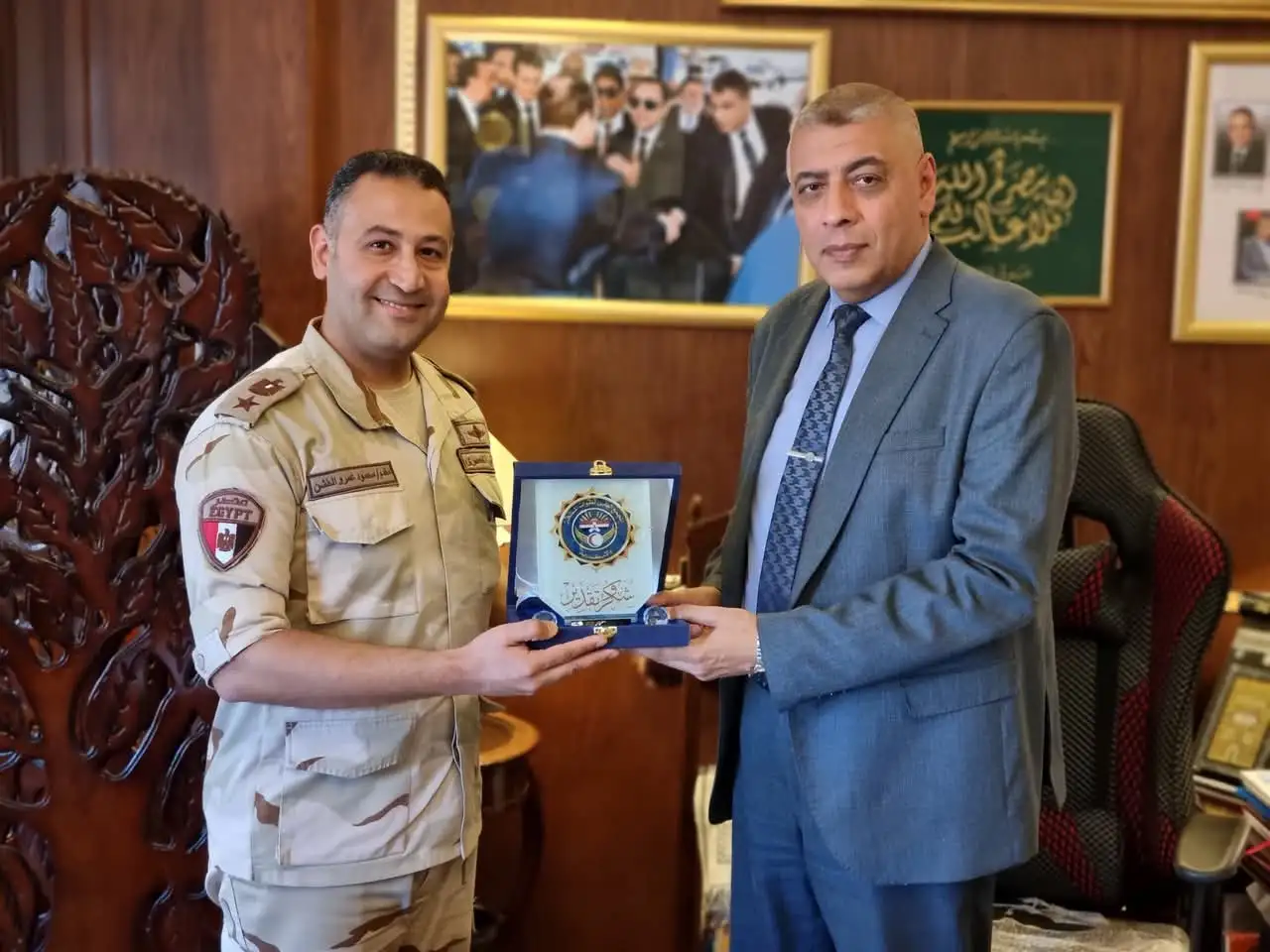 قيادة المنطقة الشمالية العسكرية تكرم 'إيهاب الفقي' لدعم جهود التنمية في مجال الكهرباء بمحافظة الإسكندرية 